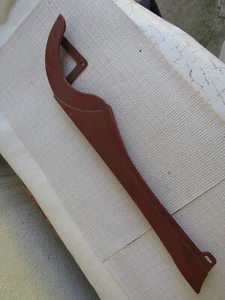 16 1/2" SCHWINN RED PRIMER CHAIN GUARD CORVETTE 24"? JAGUAR vintage cruiser - Picture 1 of 5