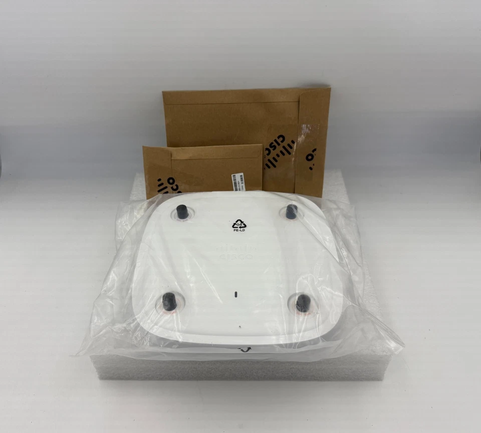 Punto de acceso inalámbrico Cisco C9120AXE-B caja abierta 9120AXE Foto 1 de 1