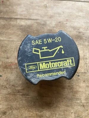 Tapa de llenado de aceite de motor Motorcraft Ford F150 2010 Foto 1 de 3