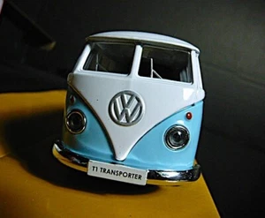 VW Bus-Kombi. Diecast 1:36 scale. Excellent quality, chrome wheels. - Picture 1 of 6