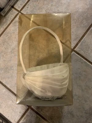 NOVO HORTENSE B HEWITT CESTA DE FLORES DE CASAMENTO BRANCA DECORAÇÃO FESTA - Imagem 1 de 3