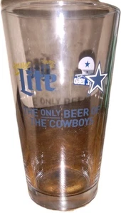 NFL Dallas Cowboys Miller Lite Est. 1960 Drinking Beer Clear Glass 16 Oz - Picture 1 of 4