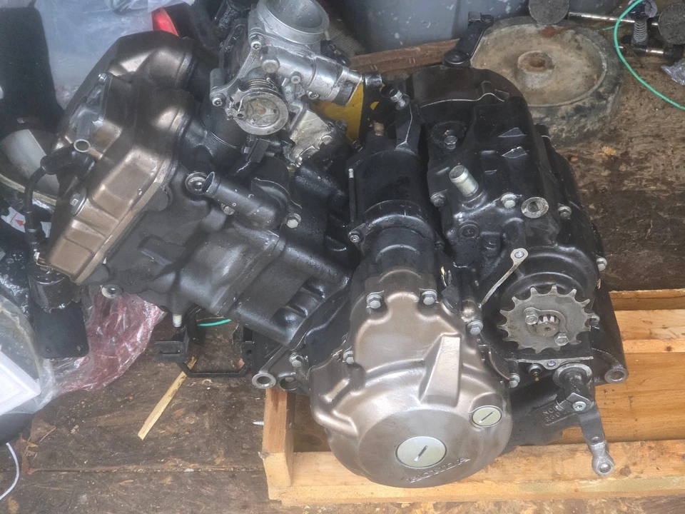 Двигатель 2017 honda CBR 300R - Изображение 1 из 4