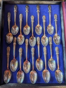 Vintage William M Rogers 36 Presidential Commemorative Spoons Collection W/ Case - Picture 1 of 19