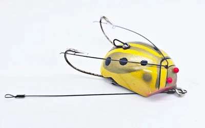 Rare Creek Chub 2800 Weed Bug Lure Bug Finish Solid EX Condition - Image 1 of 4