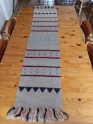 Corredor de mesa de lana tejido vintage con flecos y respaldo (70" X 15") - geométrico Foto 1 de 4
