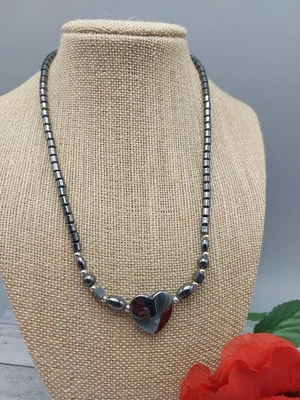 Beautiful Hematite Pendant Necklace Heart Shape Small Beads Barrel Clasp 18" - Image 1 of 4