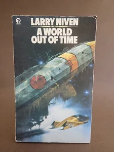 Larry Niven - A World Out of Time vintage sci fi paperback - Foto 1 di 5