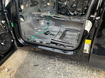 2015 2016 2017 2018 2019 PORSCHE MACAN OEM LEFT ROCKER PANEL *STRUCTURE CUT* Foto 1 de 4