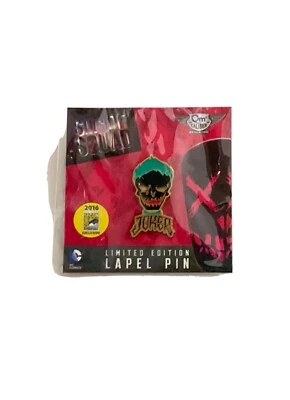 Prendedor de solapa SDCC 2016 EXCLUSIVO QMX Escuadrón Suicida Joker LE Foto 1 de 2