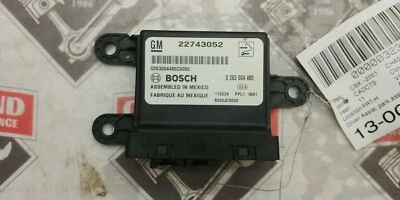 Módulo de control de asistencia de estacionamiento OEM 22743052 Cadillac CTS 2010-2015 Foto 1 de 3