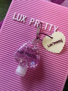 Sanitiser Hearts Keychain 75% Alcohol Gel Unscented Hot Pink Mix 60ml - Picture 1 of 5