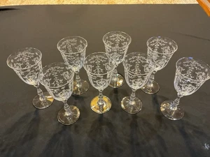 Vintage Fostoria “Navarre” clear crystal water goblets ( 7&5/8 inches high). - Picture 1 of 10