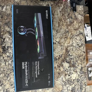 Lian Li Hydroshift II 360 CL RGB Liquid CPU Cooler - 360mm AIO - 3X 120 RGB - Picture 1 of 7