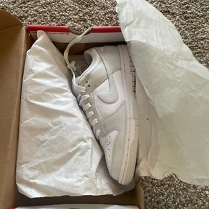 Size 6 - Nike Dunk Low Photon Dust W - Picture 1 of 2