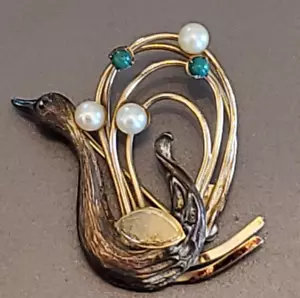 WELLS 1/20 12k GF Swan Brooch Torqouise and Faux Pearls ~ Vintage - Picture 1 of 16