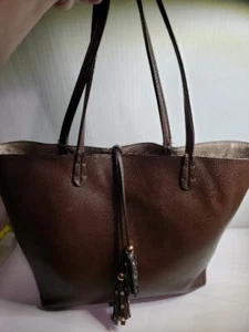 Pebble Grain Kunstleder Tasche groß wendbar braun gold - Bild 1 von 10
