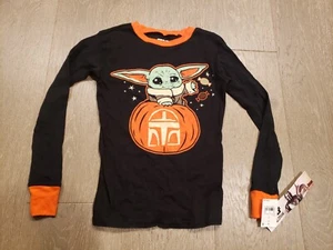Star Wars Baby Yoda Boys 8 black Halloween Pumpkin Pajama Shirt PJ A2 - Picture 1 of 12
