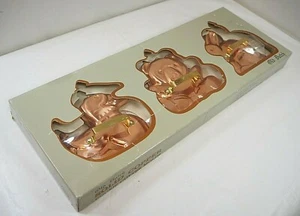 Vintage OLD DUTCH Set of 3 Solid Copper Cookie Mold Cutters with Brass Handles - Picture 1 of 9