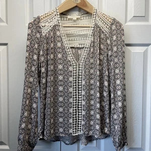 Camicetta donna bohemien Love Stitch uncinetto dettagli pizzo scollo e davanti tg. L - Foto 1 di 7