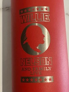 20 Unzen Edelstahl Wasserflasche - Lasergravur - Willie Nelson und Familie  - Bild 1 von 5