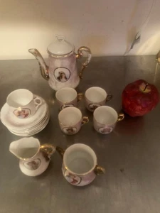 Antique Set of Child's China Dishes w/ Girls' Heads on Each Piece - AOx au5 - Picture 1 of 8