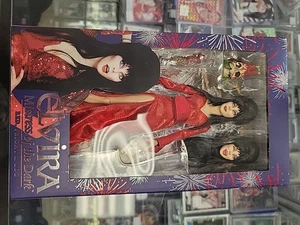 Neca Elvira Mistress of the Dark 8" Figur Red Fright Boo Cassandra Peterson Neu - Bild 1 von 8