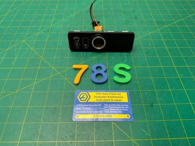 13-15 JAGUAR XF XFR CONSOLA USB AUX TOMA DE CORRIENTE OEM Foto 1 de 4