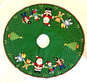 BUCILLA TREE SKIRT Vintage Hand Made 3-D Beautiful Christmas Tree - Picture 1 of 18