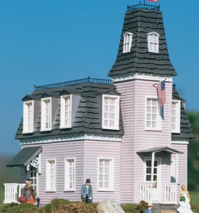 PIKO G Scale ~ New 2025 ~ The Mansion ~ Building Kit ~ 62023 - Picture 1 of 2