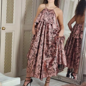 Halpern Runway Pink Metallic Lame Oversized Maxi Dress Gown WAS £2612 FR 34 UK 6 - Picture 1 of 17