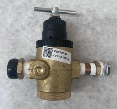 IMI Norgren R43-301-NNLA Brass Regulator Valve w/ Fittings - Image 1 of 4