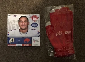 Buffalo Bills Vs Washington Redskins Gameday Program w/M&T Gloves SGA 11/3/19 - Picture 1 of 4
