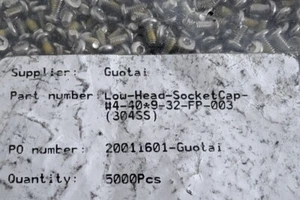 SET BESTEHEND AUS 5000 4-40 x 9-32 NIEDRIGER KOPF EDELSTAHL INNENSECHSKANTSCHRAUBEN GEWINDESICHERUNG - Bild 1 von 2