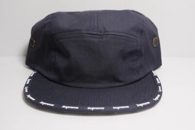 SUPREME FW15 VISERA GRABADA CAMPAMENTO SOMBRERO GORRA AZUL MARINO CAJA LOGO DEADSTOCK CLAVADO NUEVO Foto 1 de 4