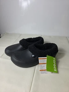 Crocs HERREN 10 W12 BLITZEN III Schwarz KUNSTFELL 204563 Neu mit Etikett *Ein Knopf fehlt* - Bild 1 von 5