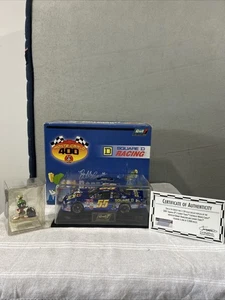 2001 BOBBY HAMILTON SQUARE D LOONEY TUNES MARTIAN FIGURINE 1:24 REVELL NASCAR - Picture 1 of 13