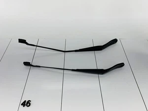 10-17 VOLVO XC60 RIGHT & LEFT SIDE WINDSHIELD WIPER WASHER ARM SET OF 2 OEM - Picture 1 of 7