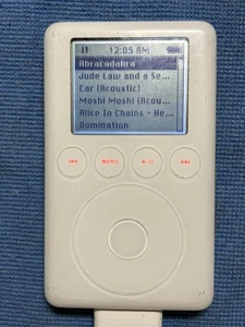  Apple iPod Classic 3rd Generation A1040 20GB AS IS for Repair / Parts - Picture 1 of 21