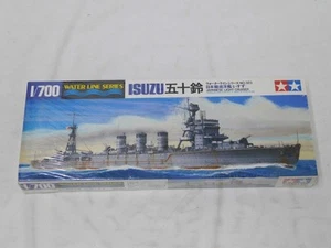 1/700 Tamiya Japanese Light Cruiser Isuzu Water Line Series Plastic Model Kit - Picture 1 of 1