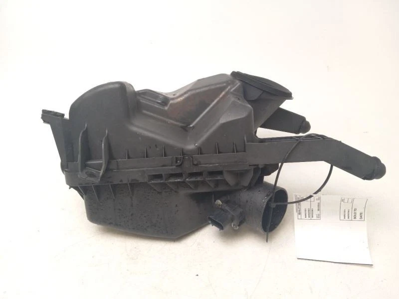 Chevrolet Malibu 2008-2012 limpiador de admisión de aire Foto 1 de 4