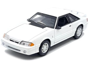 1993 Ford Mustang SVT Cobra White "Special Edition" Series 1/24 Diecast Model Ca - Picture 1 of 3