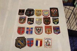 Vintage Assorted Sew On Patches - Picture 1 of 2
