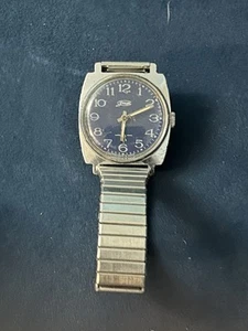 Vintage Wristwatch USSR Zim Pobeda 15 Jewels Watch Ussr Blue Dial - Picture 1 of 3