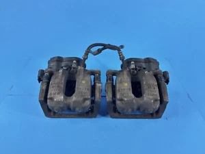 11-16 BMW F10 528I 535I 528XI 535XI REAR BRAKE CALIPERS ACTUATORS W/ PADS EMF - Picture 1 of 14