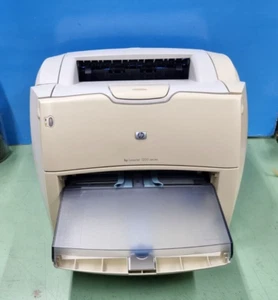 HP LaserJet 1200 Laserdrucker Top Zustand gewartet erst ca 20.000 Seiten ⭐⭐⭐⭐⭐ - Bild 1 von 2
