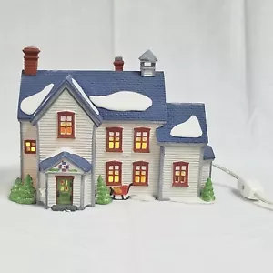 Dept 56 Pennsylvania Dutch Farmhouse #56480 New England Village Series - Picture 1 of 11