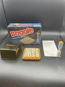Vintage 1987 Parker Brothers Boggle Game With Challenge Cube Complete - Picture 1 of 3