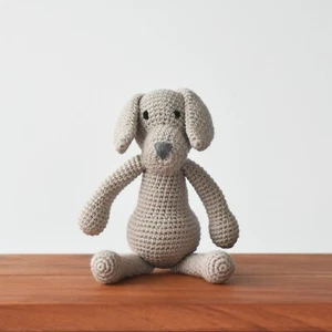 Weimaraner Häkelgeschenk - Weimaraner Amigurumi Stoffspielzeug - Weimaraner Hundespielzeug - Bild 1 von 4