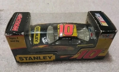 #10 STANLEY "2006" SCOTT RIGGS 1:64 SCALE NASCAR "NEW NEVER BEEN OPENED "DIECAST - Image 1 of 4